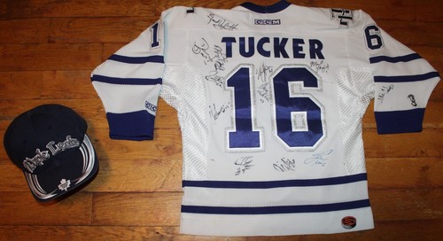 Autograph 2000 08 - 2000-08, ccm