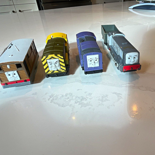 Thomas friends battery - &,