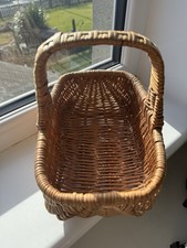 Small 8in Wicker Basket with