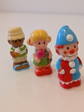 Happyland Threw Figure Bundle