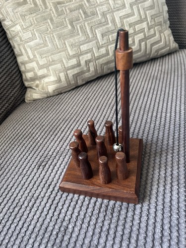 Table skittles bar - table,