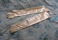 BNWT DENTS Long IVORY WHITE