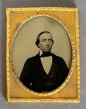 ANTIQUE 1/4 PLATE AMBROTYPE ~