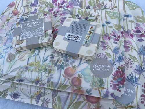 New voyage maison trays - new,