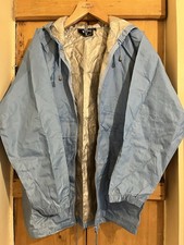 BAG THE KAG CAGOULE JACKET IN A BAG OUTDOORS BLUE SIZE LARGE WORN ONCE UNISEX
