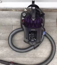 Dyson DC32 Vacuum Cleaner 