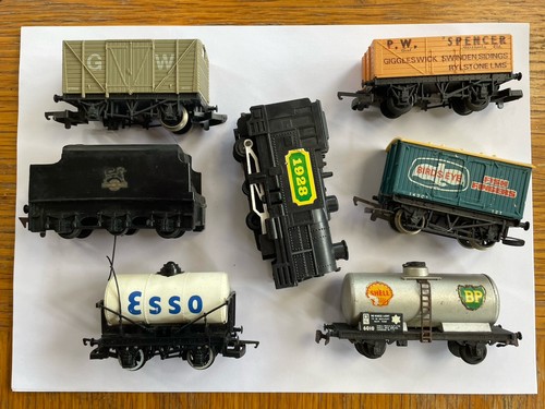 Vintage model train carriages - model,