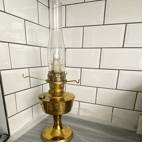 Vintage brass oil - lamp,, clear