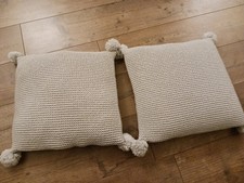 Grey Knitted style pattern