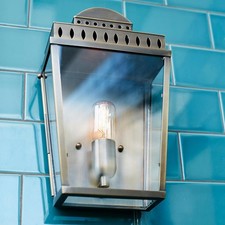 Outdoor Wall Lantern Polished