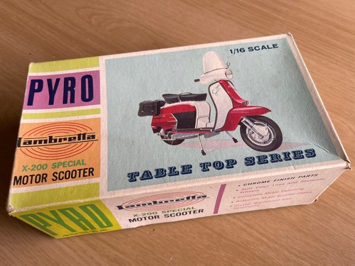 Pyro lambretta scale - 1/16,