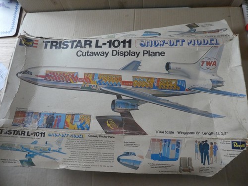 Revell 144 cutaway - cutaway, model