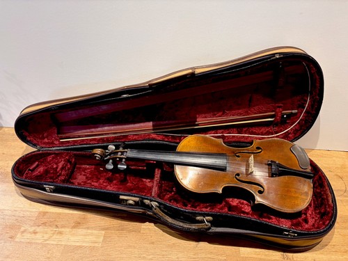 Vintage violin with case - vintage,