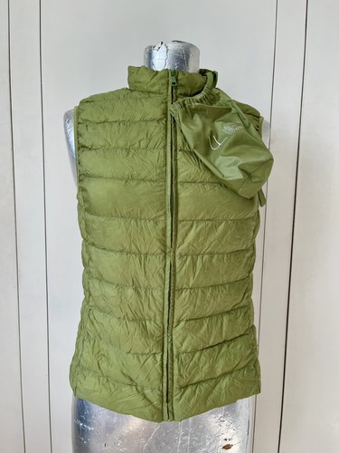 Uniqlo green ultra light - uniqlo,