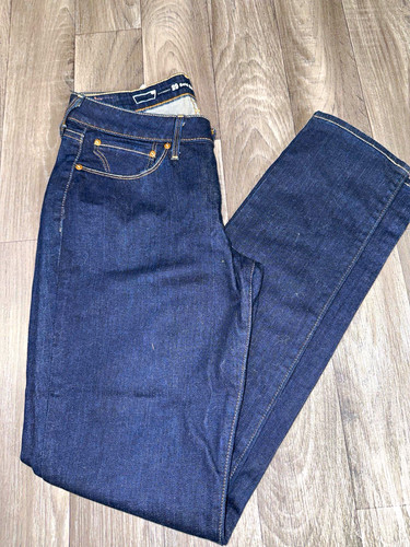 Levi bold curve dark - bold, blue