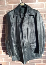 VINTAGE LEATHER SAFARI DESIGN