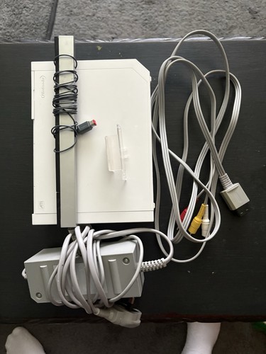 Nintendo wii white - white, console