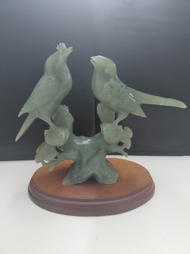 Jade birds figurine - jade,