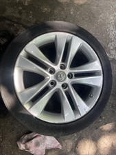 12-18 VAUXHALL ZAFIRA TOURER 18 INCH 5 STUD ALLOY WHEEL 8JX18CH
