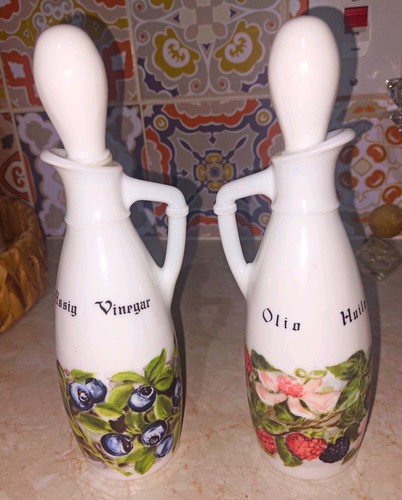 Vintage cerve italy milk glass - italy,