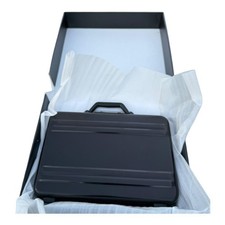 ZERO HALLIBURTON UCC BLACK