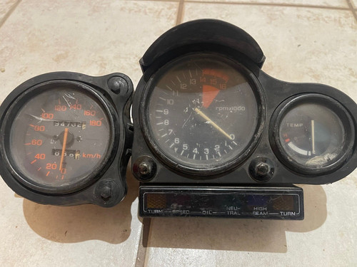 Honda vfr400 nc24 - honda,