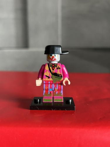 Zombie customised lego - zombie,