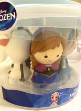 BNWT Disney Frozen Bath Toy