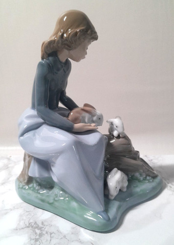 Nao lladro girl with rabbits - girl,