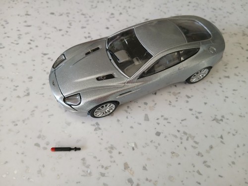 Corgi aston martin vantage - corgi,