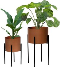 Set of 2 Metal Planters with