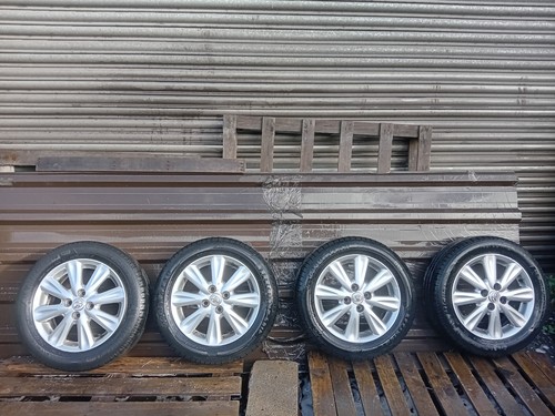 Toyota yaris mk2 2009 - yaris,