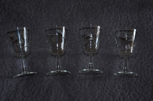 Vintage stem glasses - 4x,