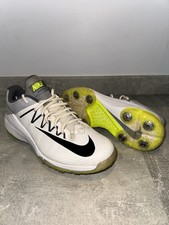 Nike Domain 2 Cricket Spikes