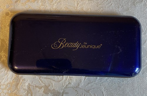 This beauty jeunique - this,