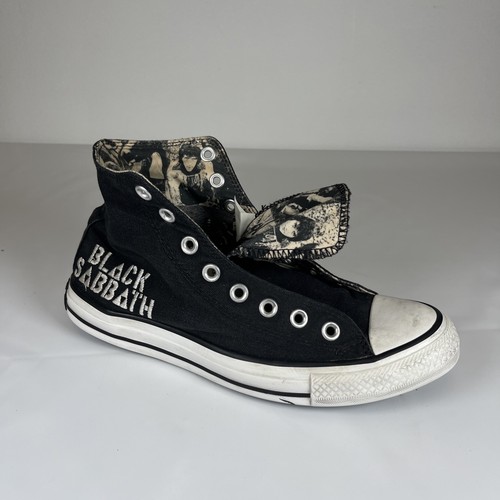 Single right shoe - single,