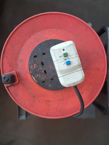 30metre 13amp 230v - 230v, extension