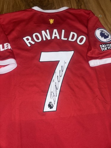 Cristiano ronaldo signed - cristiano,