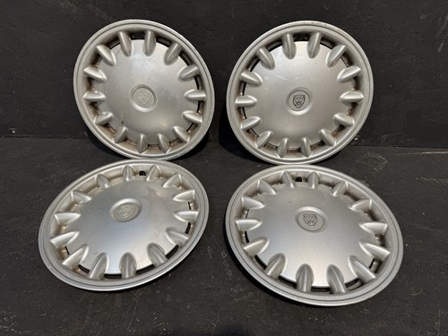 Set daimler wheel trims - 4,
