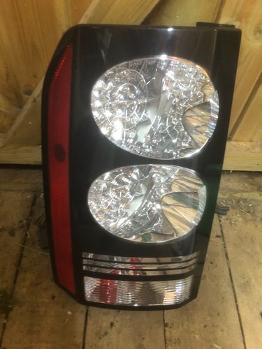 Discovery rear light - 4,