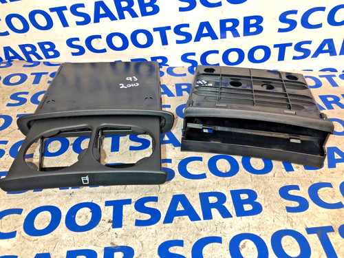 Saab rear back seat cup - 93,