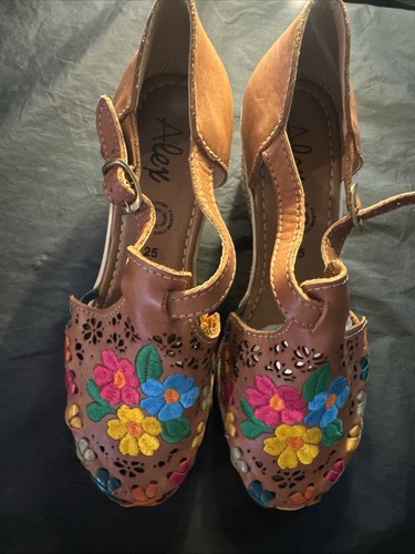Woman mexican huaraches size - mexican,
