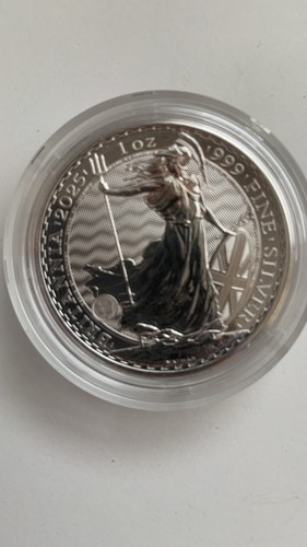 The royal mint britannia - royal,