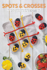 KNITTING PATTERN GAME LADYBIRD NOUGHTS & CROSSES 25cmsq-board EASY DK SKM M8A