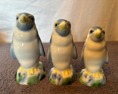 Three vintage wade - vintage,