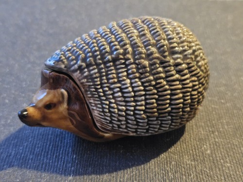 Vintage wade ceramic hedgehog - wade,