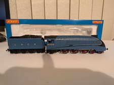 Hornby Railroad R3371 LNER Class A4 Mallard 4468 DCC Ready
