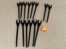 15 Hozelock  Hose Stake Micro Irrigation Automatic Watering plus Hole Punch