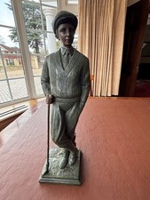 MALE GOLFER BRONZE RESIN