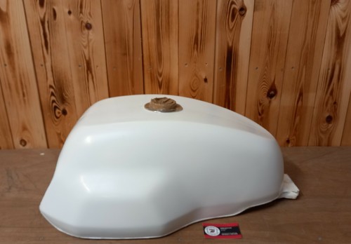 Ducati cafe tank - ducati, sport